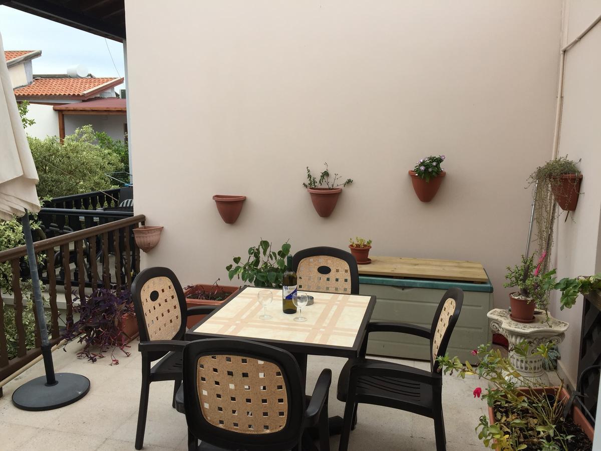 Apartmán Limnaria Westpark Paphos Exteriér fotografie